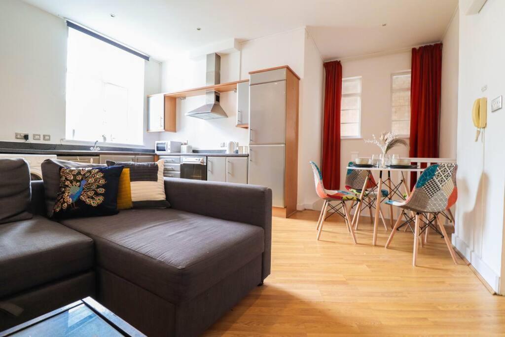 Camber Hill - Long Stay Offer Лондон Экстерьер фото